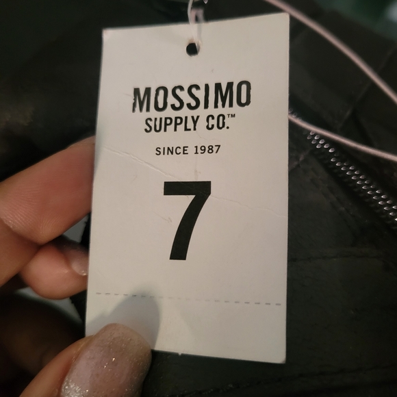Mossimo ladies black boots size 7 - Picture 4 of 4